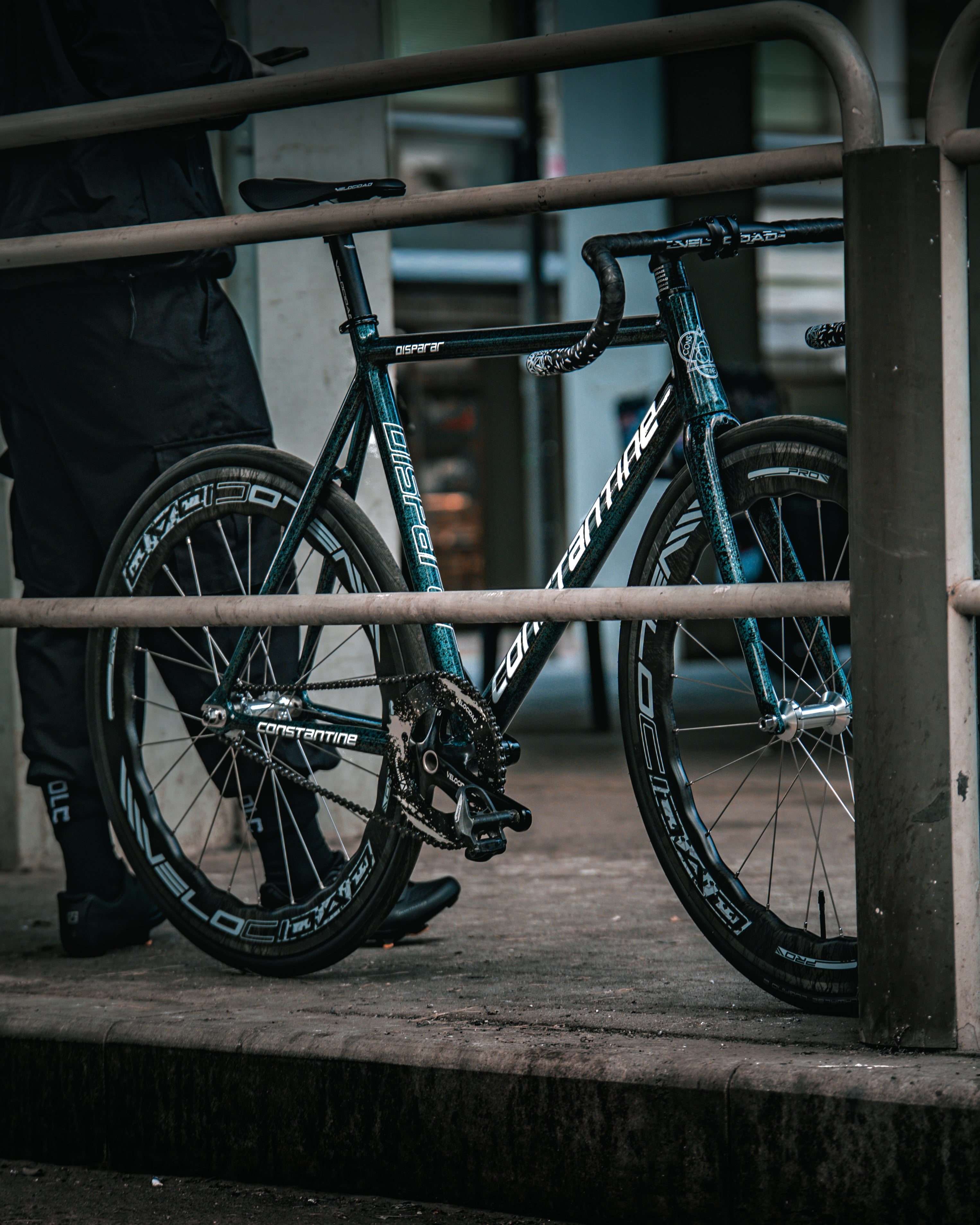 Barnard Frame Set - Chameleon Neon – CONSTANTINEBIKES